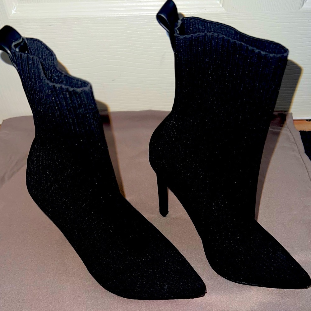 Women's Pointed Toe Ankle High Top Boots Knit Sock Booties Stiletto.